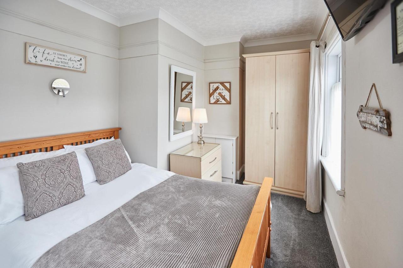 Glencoe Holiday Apartments Γουίτμπι Εξωτερικό φωτογραφία