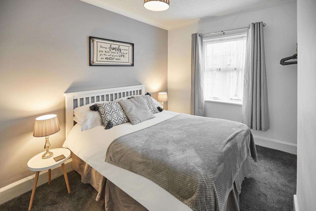 Glencoe Holiday Apartments Γουίτμπι Εξωτερικό φωτογραφία