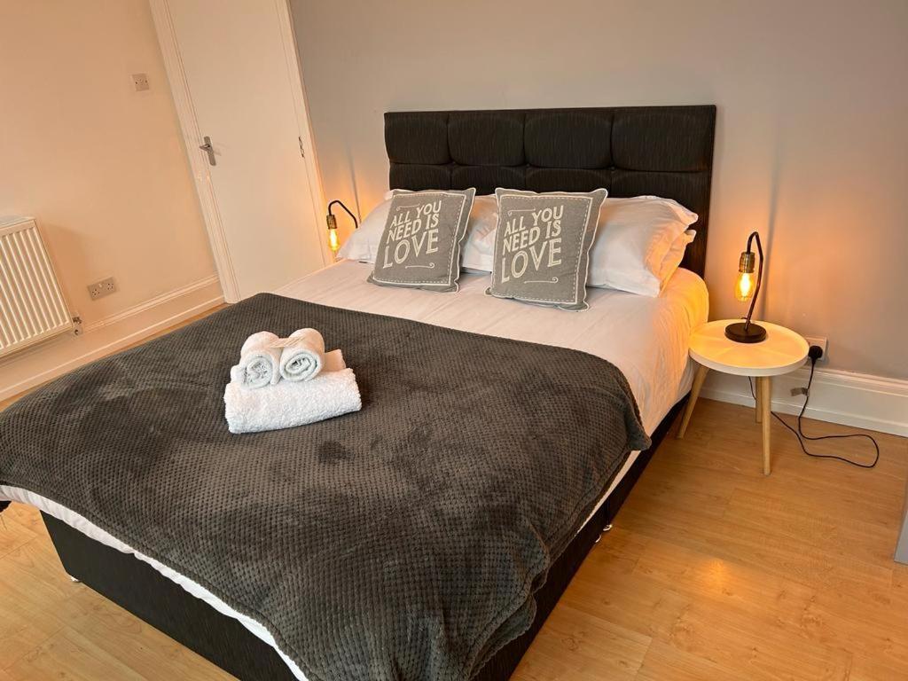 Glencoe Holiday Apartments Γουίτμπι Εξωτερικό φωτογραφία